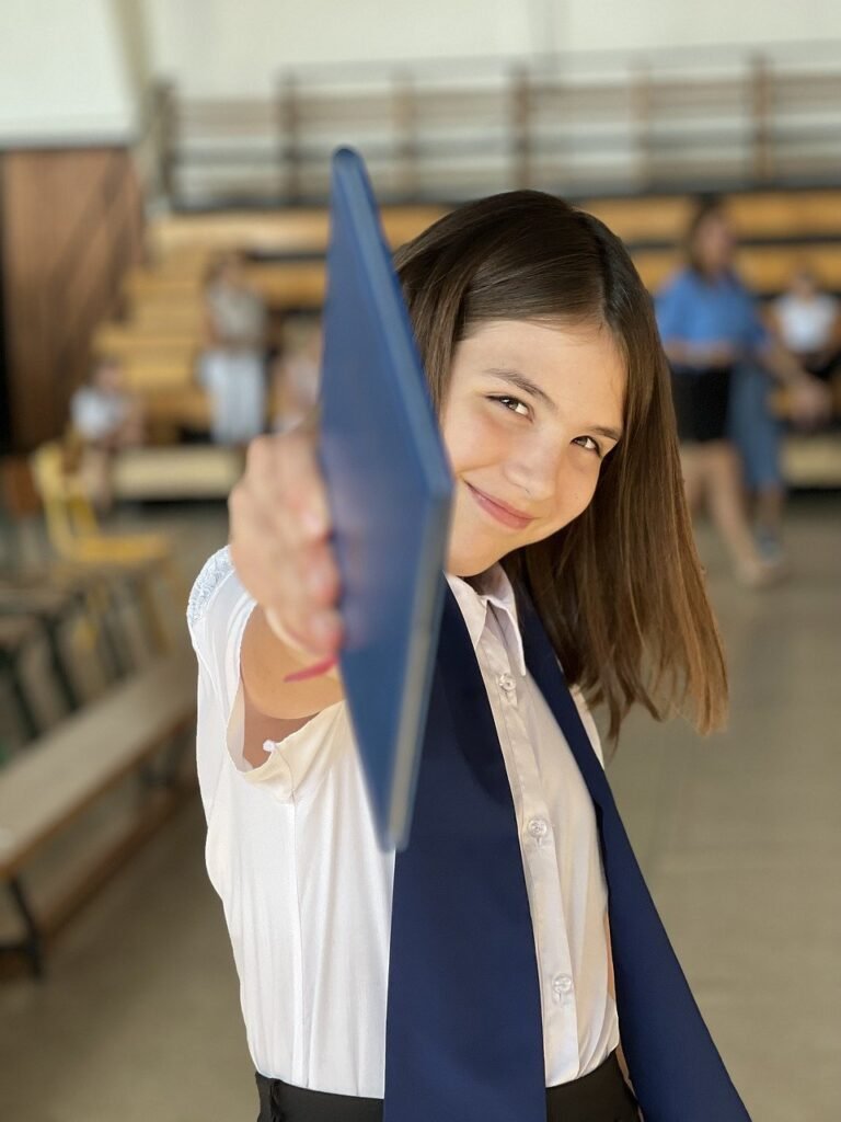 certificat, la cérémonie, étudiant,fille, certificat, étudiant, étudiant, étudiant, étudiant